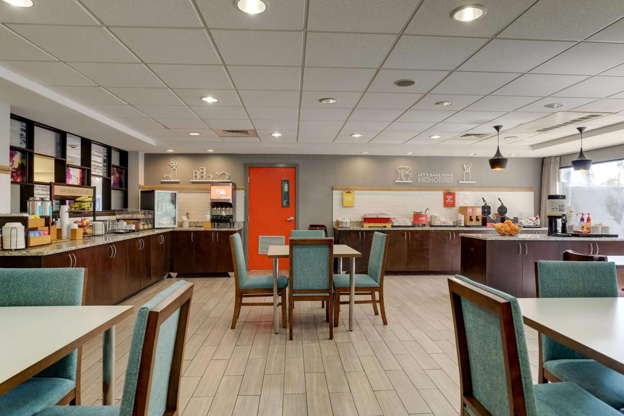 Hampton Inn Cumming Kültér fotó